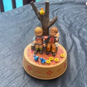 ANRI Hand Painted Wooden Music Box "Waltz of the Flowers" - Vintage